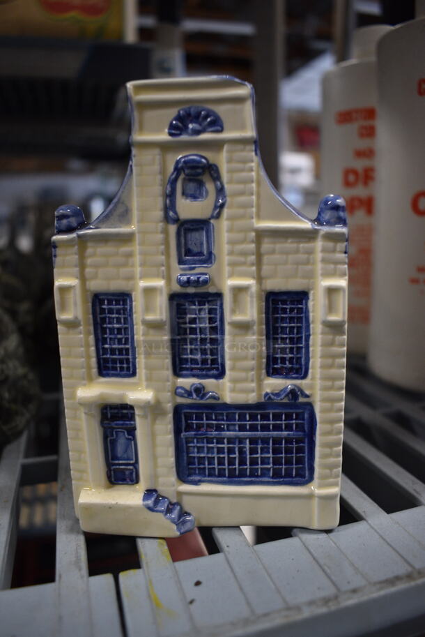 6 Ceramic Decorative Amsterdam Houses. 3.5x4.5x6. 6x Your Bid - Image 2 of 6