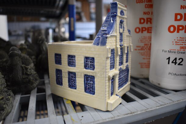 6 Ceramic Decorative Amsterdam Houses. 3.5x4.5x6. 6x Your Bid - Image 4 of 6