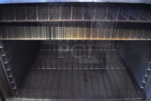 WHOA! Blodgett Model Single Deck Stainless Steel Commercial Full Size Convection Oven w/View Through Doors, Metal Oven Racks and Thermotactic Controls on Metal Legs. 38x41x56 - Image 5 of 10