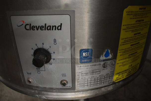 WOW! Cleveland Model KEL-25 Stainless Steel Commercial Floor Style 25 Gallon Kettle. 200-240 Volts, 1/3 Phase. 36x26x40. Tested and Working! - Image 6 of 10