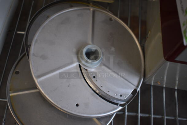 SWEET! Robot Coupe Model R2 Commercial Countertop Food Processor w/ Continuous Feed Head, S Blade, 4 Various Blades and Poly Blade Cover. 120 Volts, 1 Phase. 8x11x17. Tested and Working! - Image 7 of 12