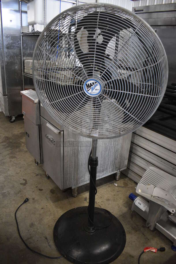 Maxx Air Metal Floor Style Fan. 23x21x58. Tested and Working!