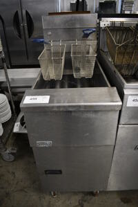 NICE! Pitco Frialator Model SG14 Stainless Steel Commercial Natural Gas Powered Deep Fat Fryer w/ 2 Metal Fry Baskets. 110,000 BTU. 15.5x34x46