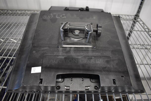 2 17" LG L17NT-A Model Computer Screens - Image 5 of 6