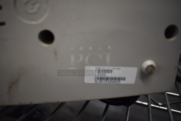 APC Line-R 600 Model LE600 Voltage Regulator. 110/120 Volt. 8.5x5.5x4.5 - Image 3 of 6