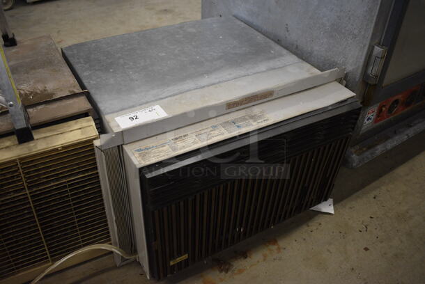 Whirlpool Model ANF-120-2 Air Conditioning Window Unit. 25x23x17 - Image 2 of 5