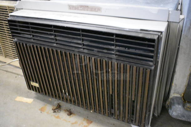 Whirlpool Model ANF-120-2 Air Conditioning Window Unit. 25x23x17 - Image 3 of 5