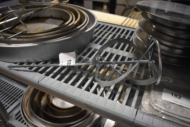 Metal Mixing Paddle / Whisk. 5.5x5.5x19 - Image 1 of 5
