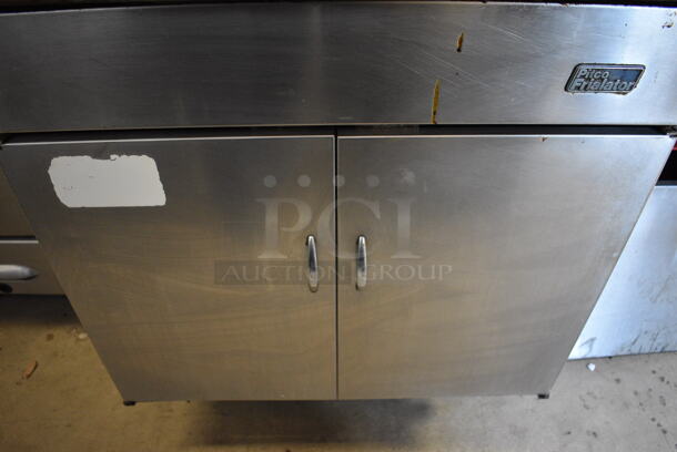 WOW! Pitco Frialator Model 24P-E Commercial Stainless Steel Natural Gas Powered Donut Fryer. 120,000 BTU. 29.5x43x55 - Image 6 of 9