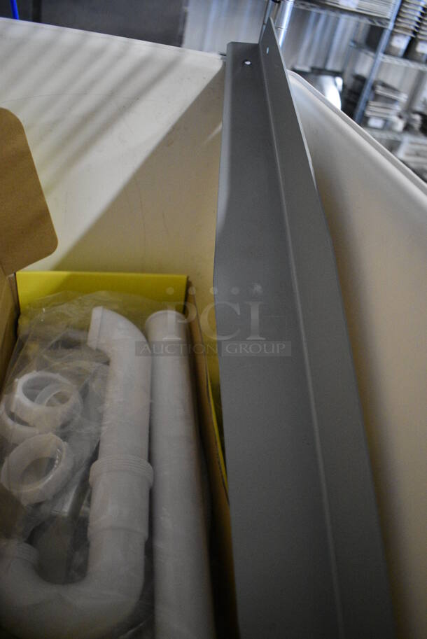 White Poly Single Bay Sink. 18x23x15. Legs 22" - Image 5 of 6