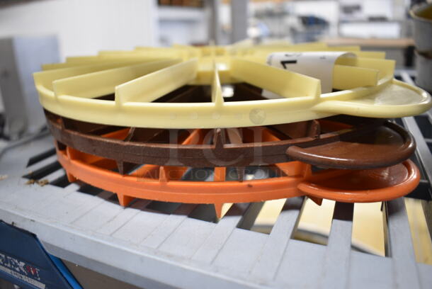 3 Poly Pie Cutters. 12.5x10.5x0.5. 3 Times Your Bid! - Image 2 of 4
