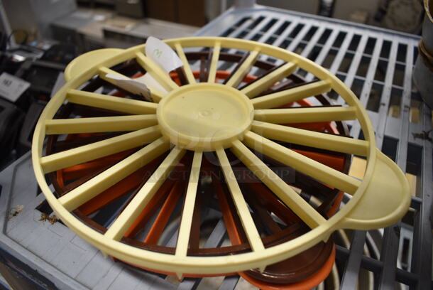 3 Poly Pie Cutters. 12.5x10.5x0.5. 3 Times Your Bid! - Image 4 of 4