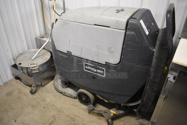 Nilfisk Advance Model Adfinity 20ST Poly Commercial Floor Cleaning Machine. 25x45x41 - Image 3 of 8