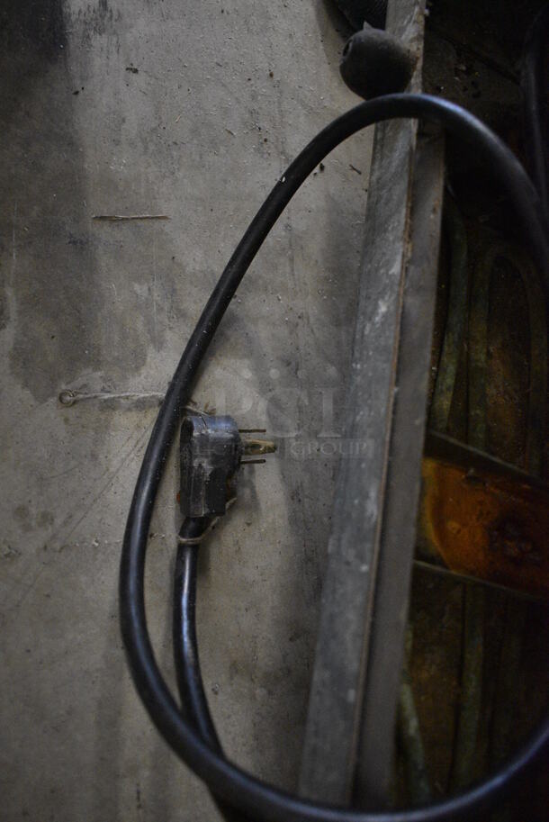 NICE! Delfield Model 407 Stainless Steel Commercial Single Door Undercounter Freezer on Commercial Casters. 115 Volts, 1 Phase. 27x28.5x32. Tested and Powers On But Temps at 38 Degrees - Image 7 of 7