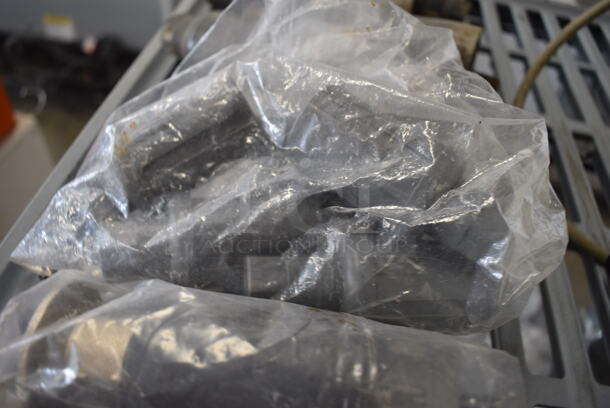 ALL ONE MONEY! Lot of Metal Legs! 2x2x4 - Image 3 of 5