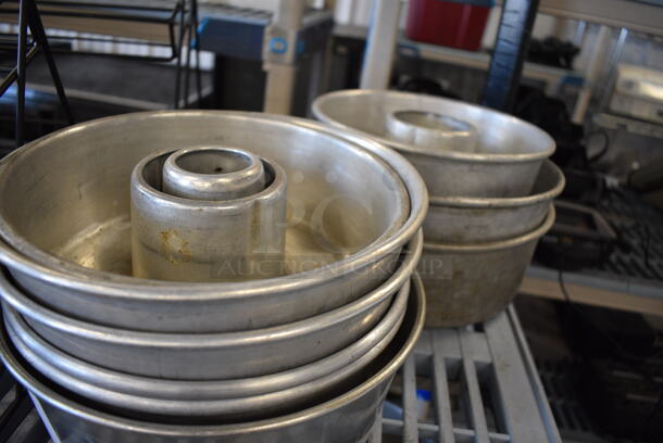 9 Stainless Steel Angel Food Cake Baking Pans. 9.5x9.5x4. 9x Your Bid! - Image 2 of 4