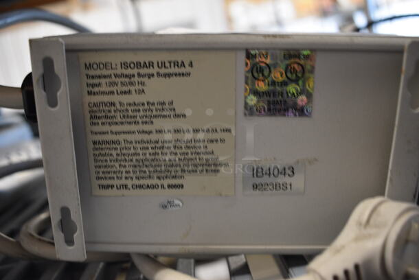 Tripp-Lite ISOBAR ULTRA 4 Voltage Surge Suppressor. 120 Volt. 6x3.5x2.5 - Image 2 of 3