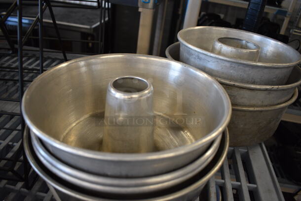 9 Stainless Steel Angel Food Cake Baking Pans. 9.5x9.5x4. 9x Your Bid! - Image 4 of 4