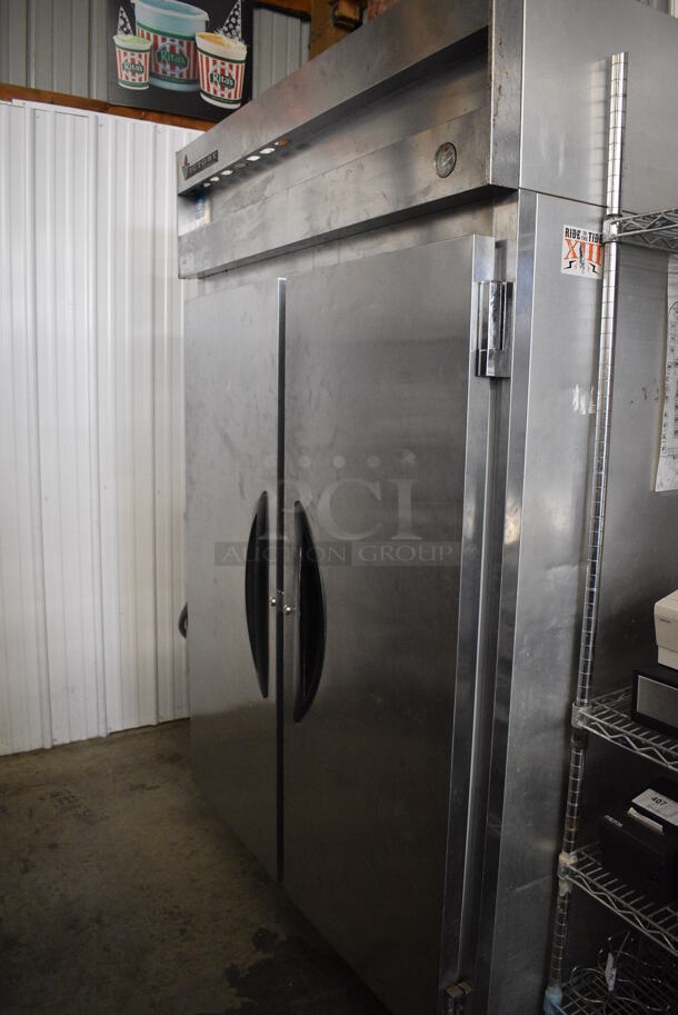 GREAT! 2007 Victory Model VR-2 Stainless Steel Commercial 2 Door Reach In Cooler on Commercial Casters. 115 Volts, 1 Phase. 52.5x34x83.5. Tested and Working! - Image 2 of 7