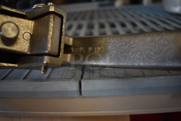 Edlund Commercial Table Mount Can Opener. 9x3x21 - Image 5 of 5