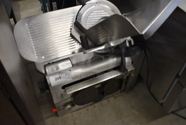 NICE! Globe Model 775L Stainless Steel Commercial Countertop Automatic Meat Slicer w/ Sharpening Blade. 115 Volts, 1 Phase. 26x26x30. Tested and Working! - Image 2 of 10