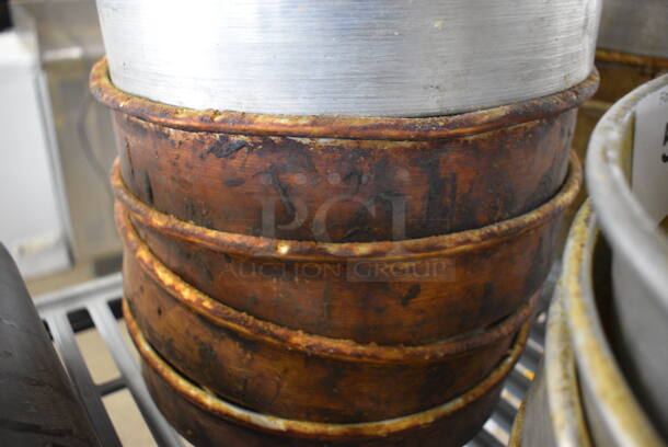 10 Metal Round Baking Pans. 10.5x10.5x2. 10 Times Your Bid! - Image 3 of 5