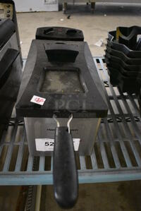 Hamilton Beach Model DF08 Metal Countertop Electric Powered Fryer w/ Basket and Lid. 8.5x22x9