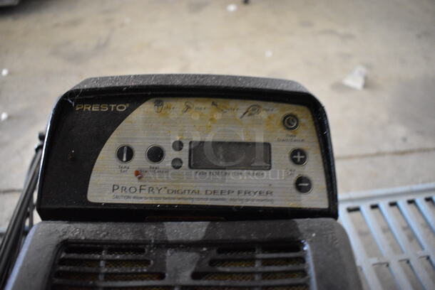 Presto Metal Countertop Electric Powered Fryer w/ Basket and Lid. 10.5x20x11 - Image 4 of 6