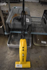 Eureka Model 169 The Boss Bagless Vacuum Cleaner. 10x4x40