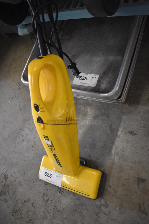 Eureka Model 169 The Boss Bagless Vacuum Cleaner. 10x4x40 - Image 3 of 5