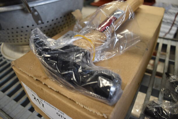 6 BRAND NEW! Hammers. 13". 6 Times Your Bid! - Image 2 of 5