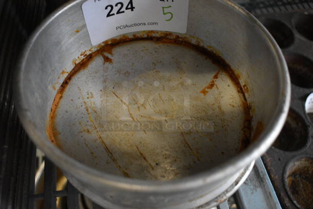 5 Metal Round Baking Pans. 7.5x7.5x3. 5 Times Your Bid! - Image 2 of 4