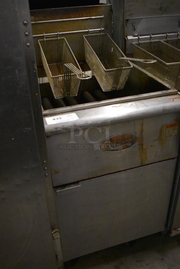 NICE! 2017 Avantco Model FF518-P Stainless Steel Commercial 52 Pound Capacity Deep Fat Fryer w/ 2 Metal Fry Baskets. 150,000 BTU. 21x34x48 - Image 2 of 8