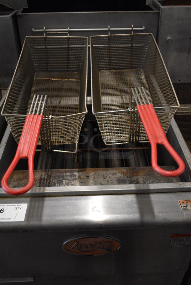 NICE! 2017 Anets Model FF518-P Stainless Steel Commercial 52 Pound Capacity Propane Gas Powered Deep Fat Fryer w/ 2 Metal Fry Baskets. 150,000 BTU. 21x34x46 - Image 4 of 7