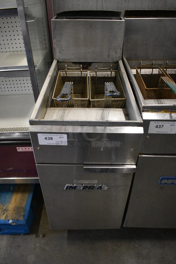 NICE! Imperial Model FG40 Stainless Steel Commercial Gas Powered Deep Fat Fryer w/ 2 Metal Fry Baskets. 105,000 BTU. 15.5x31x47