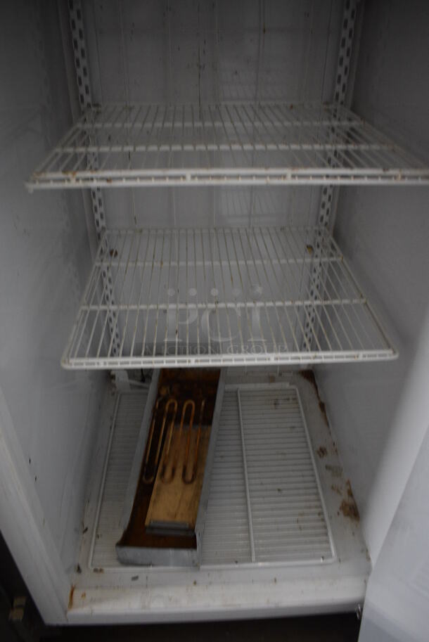 NICE! Carrier Model T30HSP-4 Metal Commercial Hardening Cabinet. 115 Volts, 1 Phase. 31x37x83. Tested and Working! - Image 7 of 8