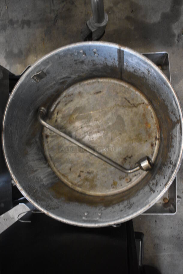 Miroil Metal Commercial Oil Filtration System on Casters. 19x28x38 - Image 5 of 7