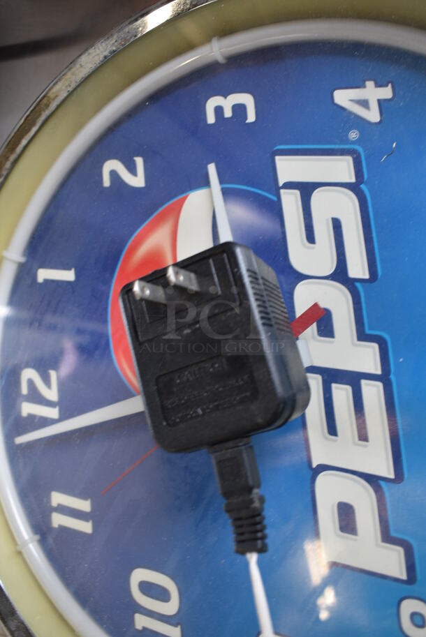 3 Various Clocks; Pepsi, Diet Coke / Coke / Sprite and Ettline. Includes 17x3x17. 3 Times Your Bid! - Image 5 of 5