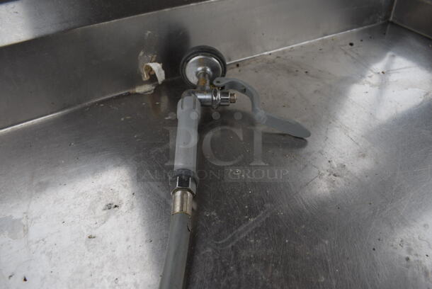 Stainless Steel Commercial Dirty Side Right Side Dishwasher Table w/ Spray Nozzle and Handles. 90x61x78. Bay 18x18x7 - Image 6 of 6