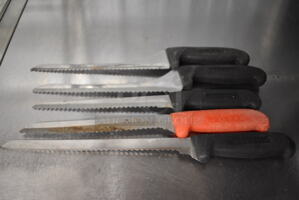 5 SHARPENED Metal Serrated Knives. Includes 14". 5 Times Your Bid!