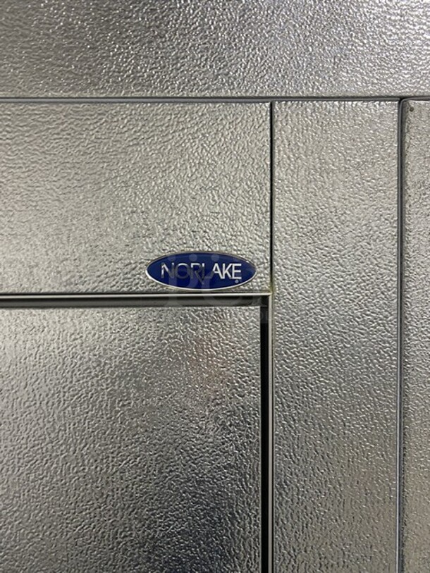 AMAZING! LATE MODEL 2018 Norlake 10 X 10 Walk In Freezer! With Floor! With Compressor! Model KVDP36X78 Serial 18110057! Working When Removed! Please Call Or Text 646-245-6779 For Video! - Image 5 of 12