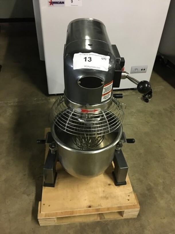 AMAZING! LATE MODEL 2019! Avantco Commercial Countertop 10 Quart Planetary Mixer! With Stainless Steel Bow & Bowl Guard! With Whip Attachment! Model MX10 Serial 27047410MX10! 120V! Working When Removed!