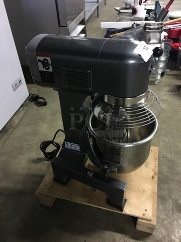 AMAZING! LATE MODEL 2019! Avantco Commercial Countertop 10 Quart Planetary Mixer! With Stainless Steel Bow & Bowl Guard! With Whip Attachment! Model MX10 Serial 27047410MX10! 120V! Working When Removed! - Image 2 of 8