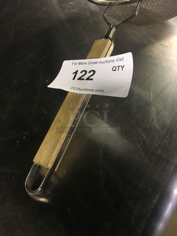 Metal Drainer! With Wooden Handle! - Image 4 of 5