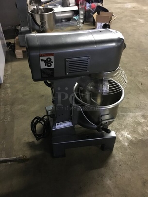 FAB! LATE MODEL 2019! Avantco Commercial Countertop 10 Quart Planetary Mixer! With Stainless Steel Bow & Bowl Guard! With Whip Attachment! Model MX10 Serial 28042919MX10! 120V! Working When Removed! - Image 2 of 9