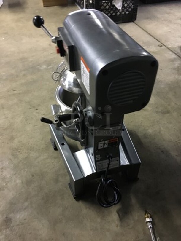FAB! LATE MODEL 2019! Avantco Commercial Countertop 10 Quart Planetary Mixer! With Stainless Steel Bow & Bowl Guard! With Whip Attachment! Model MX10 Serial 28042919MX10! 120V! Working When Removed! - Image 3 of 9