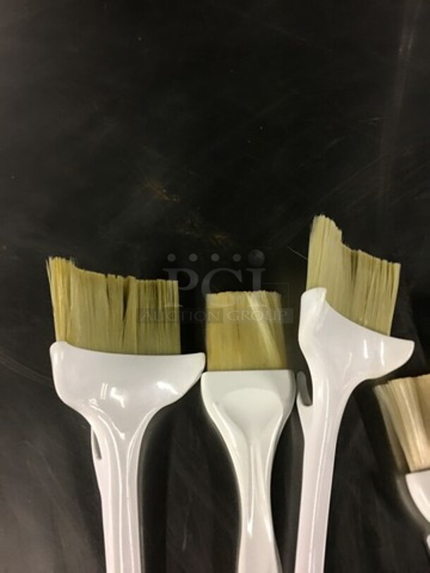 ALL ONE MONEY! Assorted Pastry Brushes!  - Image 2 of 5
