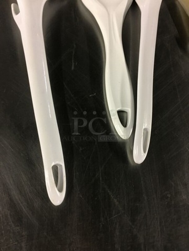 ALL ONE MONEY! Assorted Pastry Brushes!  - Image 4 of 5