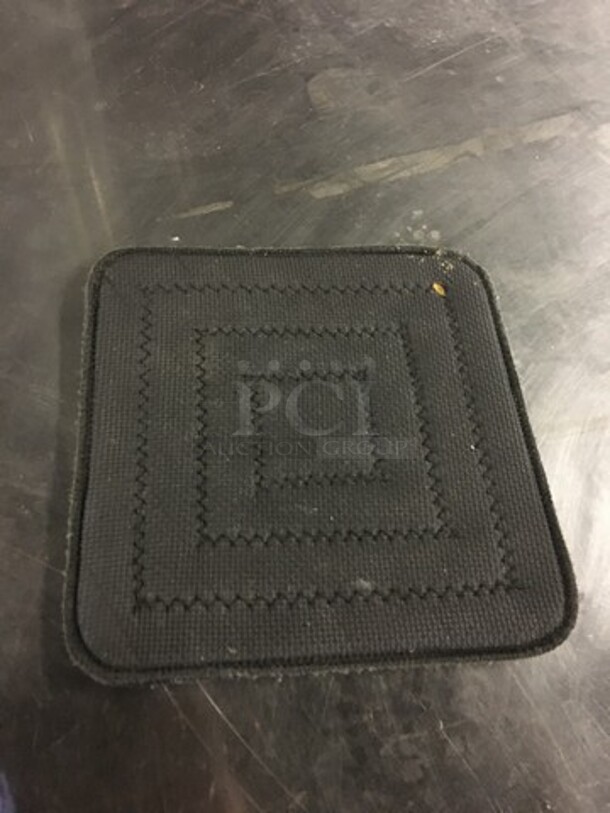 Heat Resistant Pot Holders! 6 X Your Bid! - Image 3 of 6