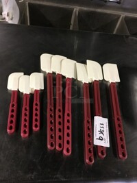 Assorted Silicone Spatulas! 9 X Your Bid!